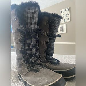 Sorel women’s boots